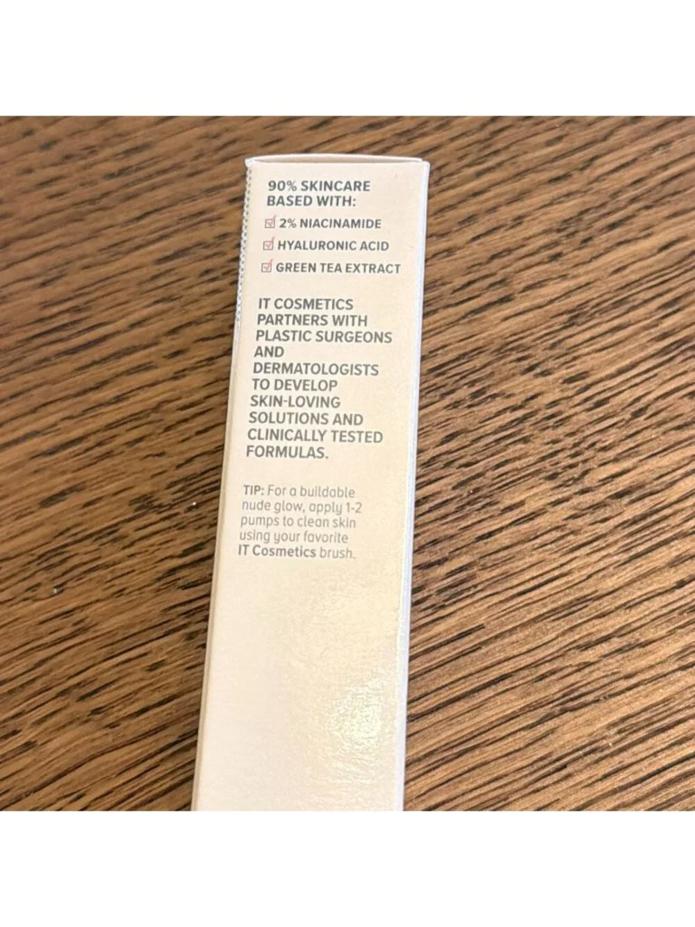 IT Cosmetics CC+ Nude Glow Medium Coverage Foundation Tint Light SPF 40 Exp 24